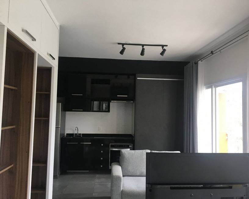Foto 2 de Apartamento com 1 Quarto para alugar, 50m² em Tamboré, Santana de Parnaíba