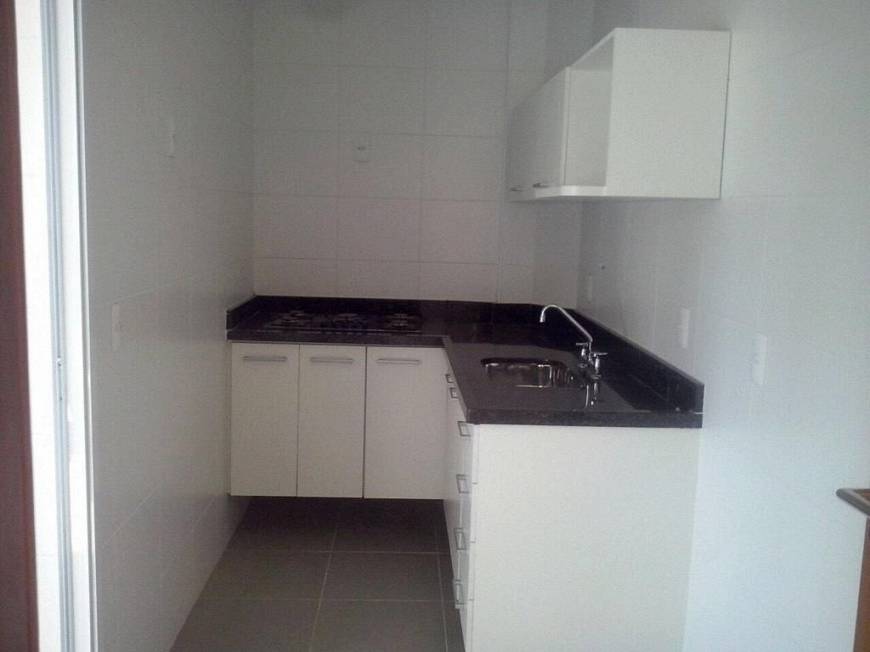 Foto 4 de Apartamento com 2 Quartos para alugar, 83m² em Gonzaga, Santos