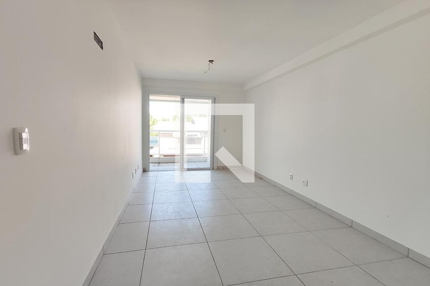 Foto 1 de Apartamento com 2 Quartos para alugar, 70m² em Scharlau, São Leopoldo
