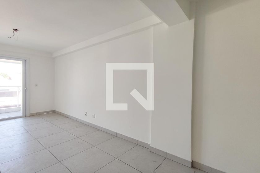 Foto 2 de Apartamento com 2 Quartos para alugar, 70m² em Scharlau, São Leopoldo