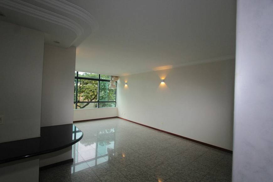 Foto 4 de Apartamento com 3 Quartos para alugar, 160m² em Asa Sul, Brasília
