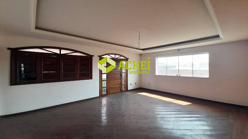 Foto 1 de Apartamento com 3 Quartos à venda, 200m² em Bom Pastor, Divinópolis