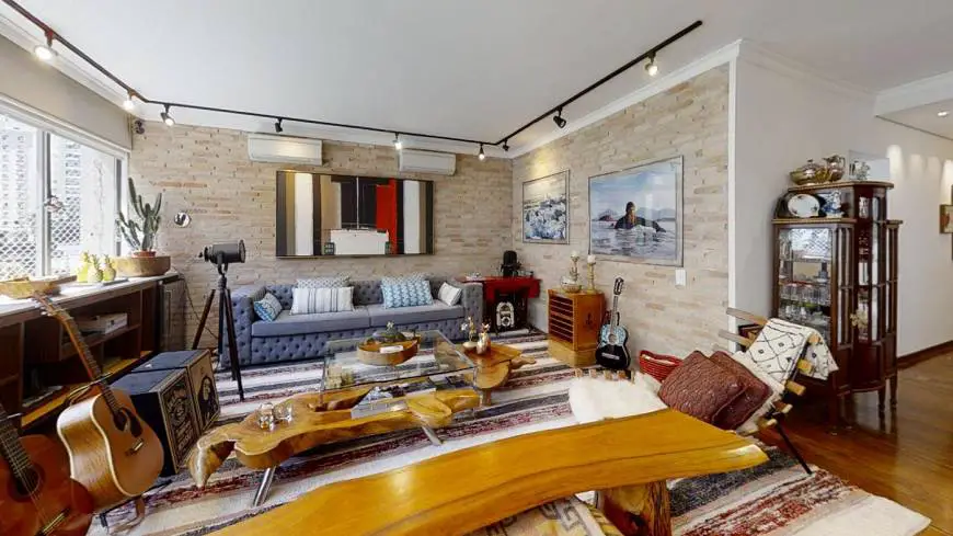 Foto 2 de Apartamento com 3 Quartos à venda, 196m² em Itaim Bibi, São Paulo