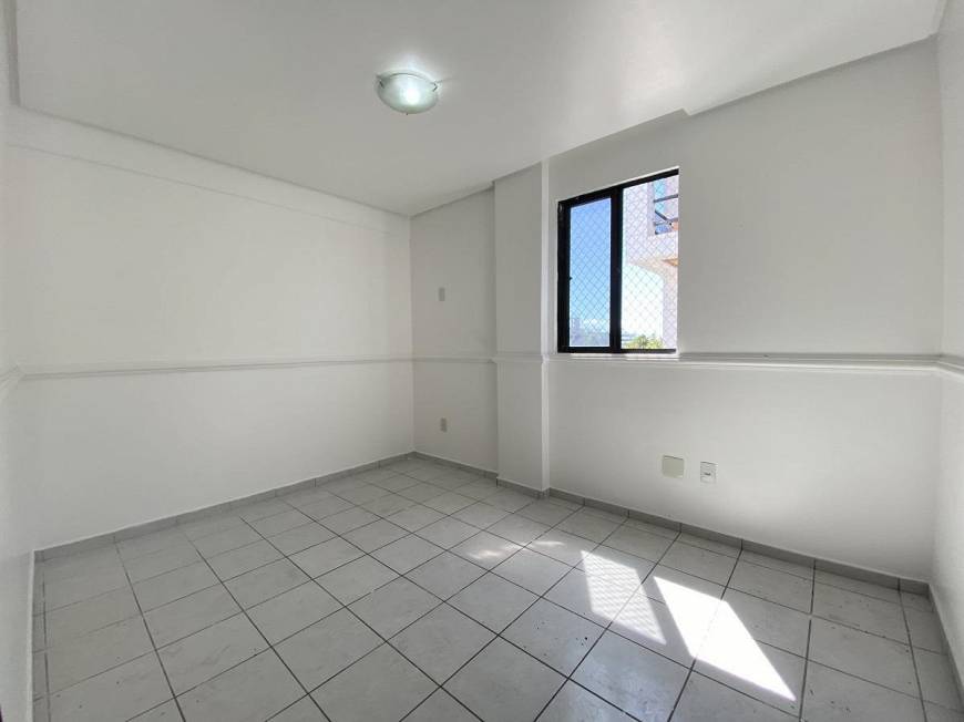 Foto 3 de Apartamento com 3 Quartos à venda, 98m² em Jardim Oceania, João Pessoa
