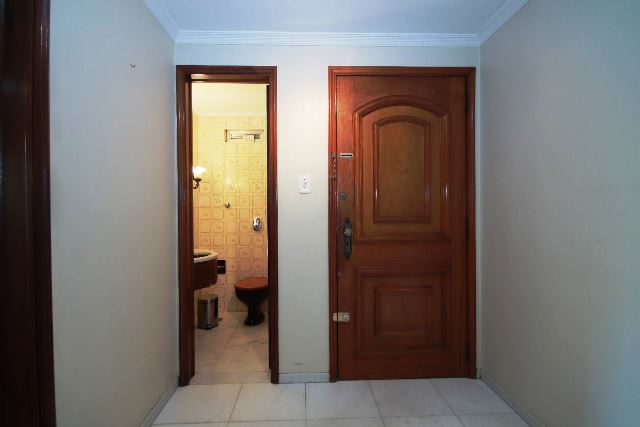 Foto 1 de Apartamento com 3 Quartos à venda, 100m² em Menino Deus, Porto Alegre
