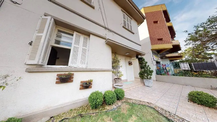 Foto 2 de Apartamento com 3 Quartos à venda, 118m² em Menino Deus, Porto Alegre