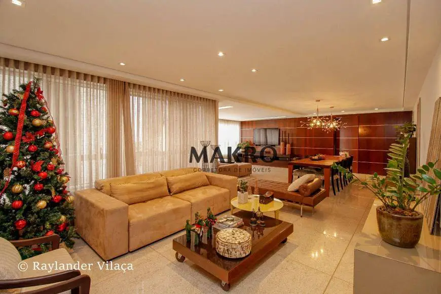 Foto 1 de Apartamento com 4 Quartos para alugar, 200m² em Belvedere, Belo Horizonte