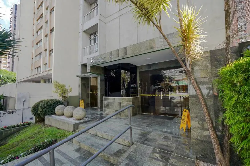 Foto 3 de Apartamento com 4 Quartos para alugar, 155m² em Bigorrilho, Curitiba