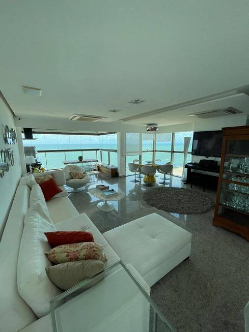 Foto 1 de Apartamento com 4 Quartos para alugar, 237m² em Pina, Recife