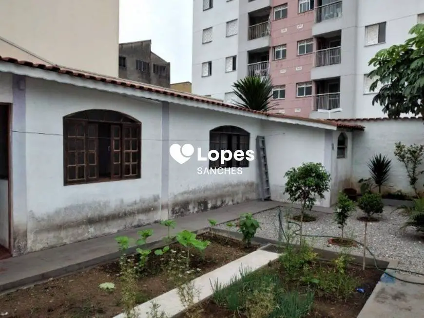Foto 1 de Casa com 1 Quarto para alugar, 74m² em Vila Vitoria, Santo André