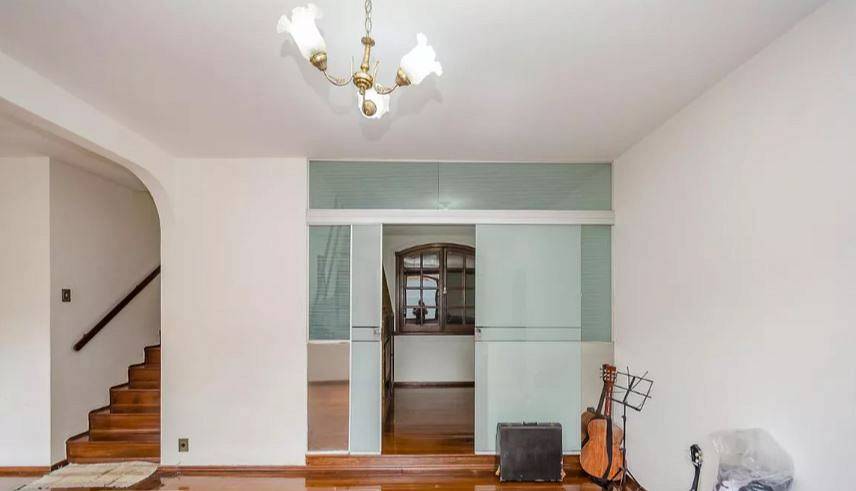 Foto 4 de Casa com 3 Quartos para alugar, 330m² em Nova Suíssa, Belo Horizonte