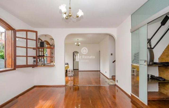 Foto 1 de Casa com 3 Quartos para alugar, 331m² em Nova Suíssa, Belo Horizonte