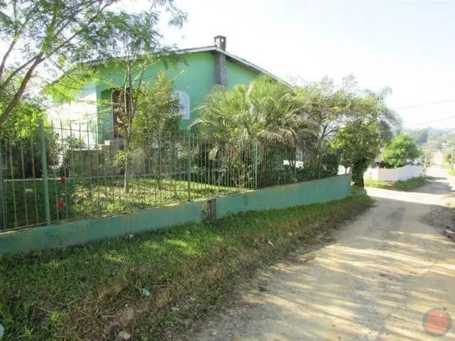 Foto 2 de Casa com 3 Quartos à venda, 555m² em Santo Antônio, Criciúma