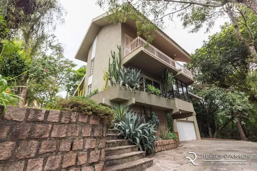 Foto 1 de Casa com 4 Quartos à venda, 320m² em Santa Tereza, Porto Alegre