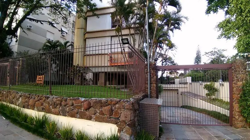 Foto 3 de Cobertura com 3 Quartos à venda, 380m² em Floresta, Porto Alegre