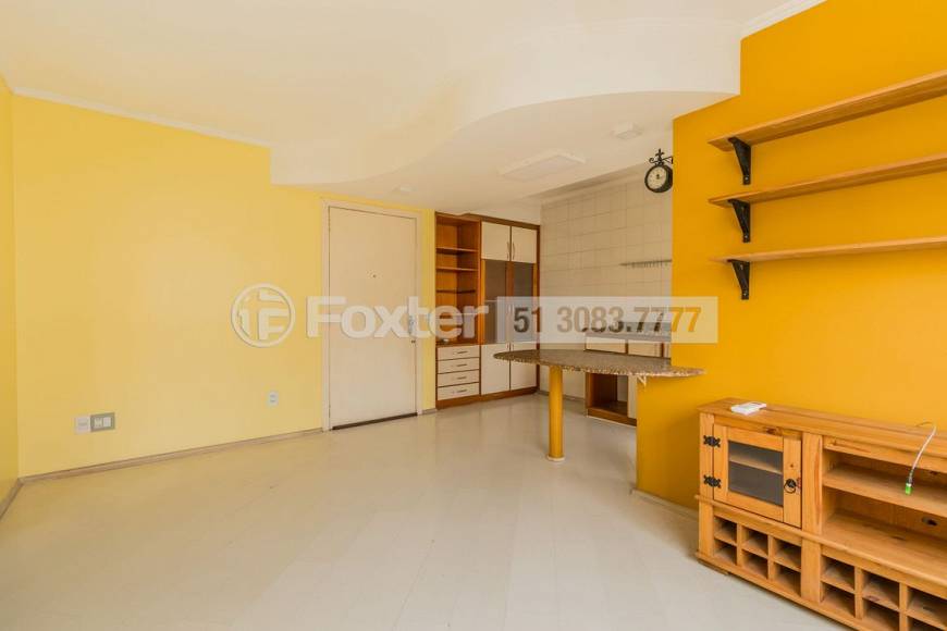 Foto 3 de Apartamento com 1 Quarto à venda, 44m² em Mont' Serrat, Porto Alegre