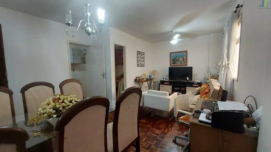 Foto 2 de Apartamento com 2 Quartos à venda, 65m² em Centro, Guarapari