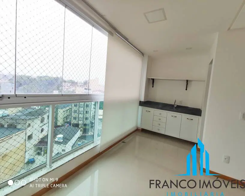 Foto 2 de Apartamento com 2 Quartos à venda, 67m² em Centro, Guarapari
