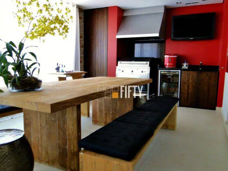 Foto 1 de Apartamento com 2 Quartos para alugar, 168m² em Itaim Bibi, São Paulo