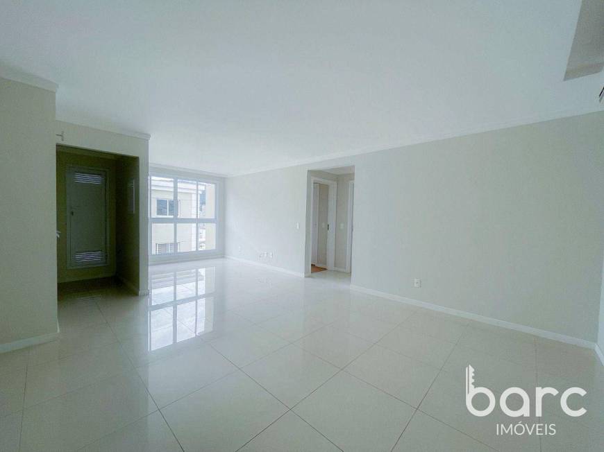 Foto 4 de Apartamento com 2 Quartos à venda, 66m² em Nacoes, Balneário Camboriú