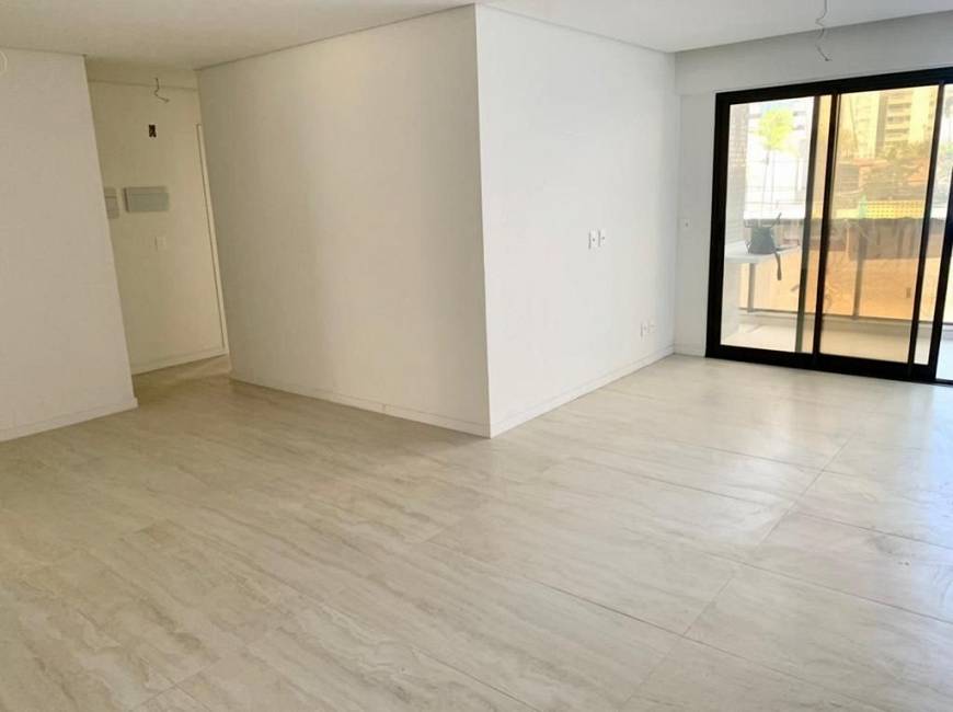 Foto 1 de Apartamento com 2 Quartos à venda, 124m² em Tamarineira, Recife