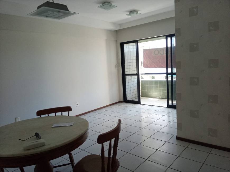 Foto 1 de Apartamento com 3 Quartos à venda, 74m² em Aflitos, Recife