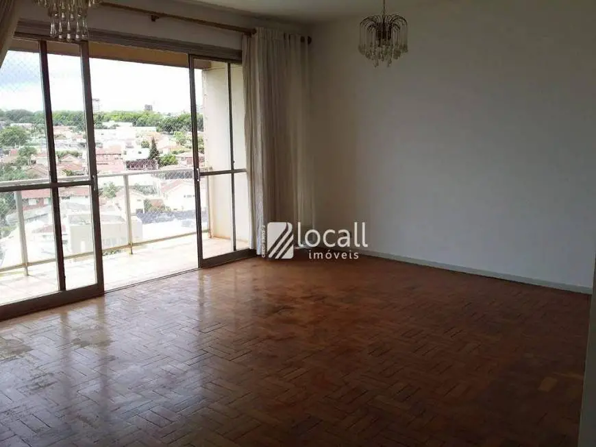 Foto 1 de Apartamento com 3 Quartos para alugar, 136m² em Centro, São José do Rio Preto
