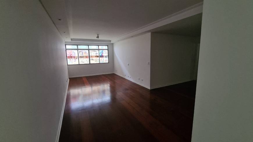 Foto 1 de Apartamento com 3 Quartos para alugar, 147m² em Itaim Bibi, São Paulo