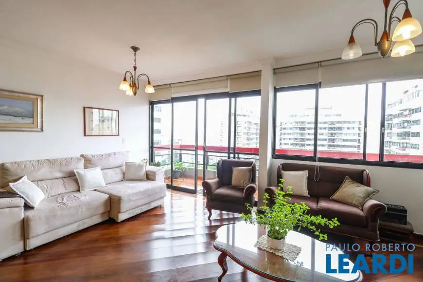 Foto 1 de Apartamento com 3 Quartos para alugar, 113m² em Pompeia, São Paulo