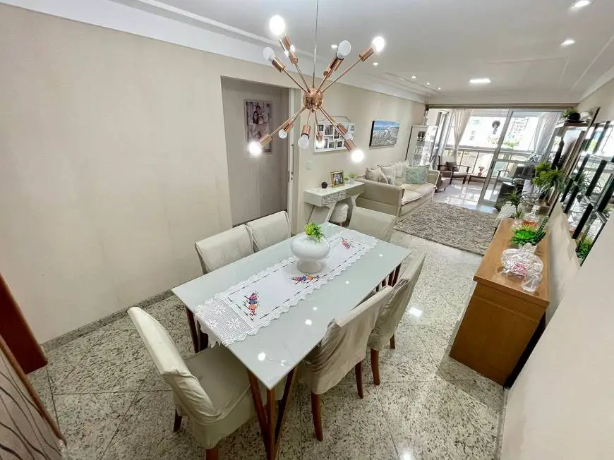 Foto 1 de Apartamento com 3 Quartos à venda, 138m² em Praia do Canto, Vitória
