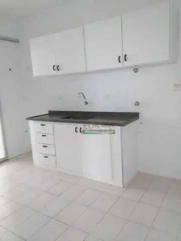Foto 4 de Apartamento com 3 Quartos à venda, 94m² em São Benedito, Pindamonhangaba