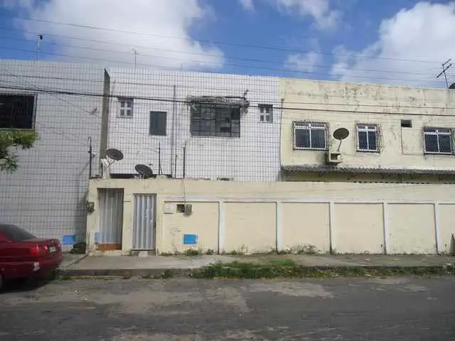 Foto 1 de Casa com 2 Quartos para alugar, 70m² em Álvaro Weyne, Fortaleza