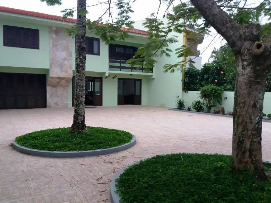 Foto 3 de Casa com 4 Quartos para alugar, 250m² em Atami, Pontal do Paraná