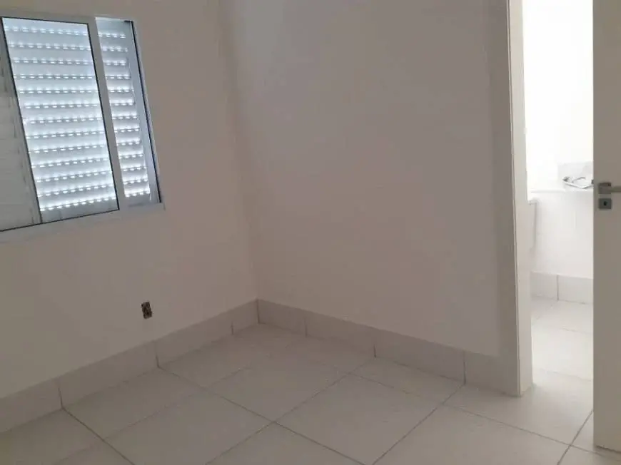 Foto 3 de Casa de Condomínio com 3 Quartos à venda, 132m² em Condomínio Florais Cuiabá Residencial, Cuiabá