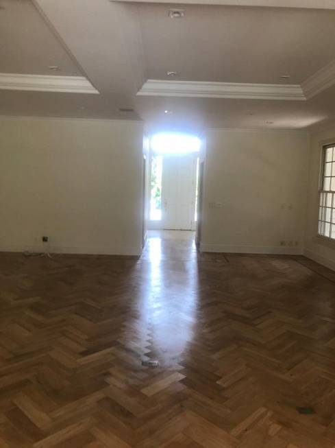 Foto 3 de Casa de Condomínio com 4 Quartos à venda, 550m² em Alphaville Residencial Dois, Barueri