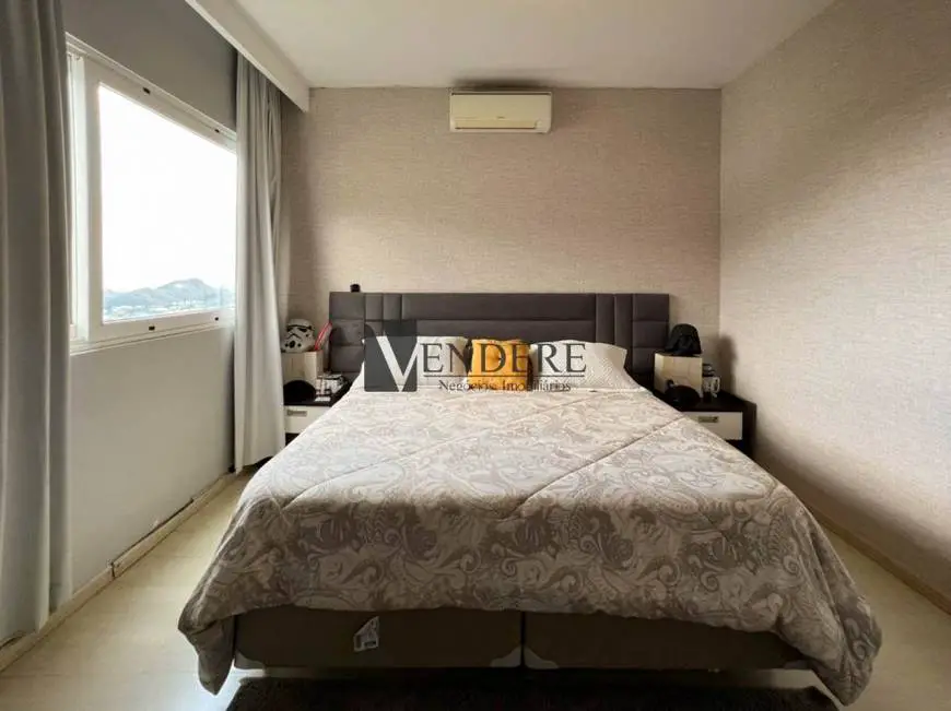 Foto 4 de Casa de Condomínio com 4 Quartos para alugar, 360m² em Vila Castela , Nova Lima