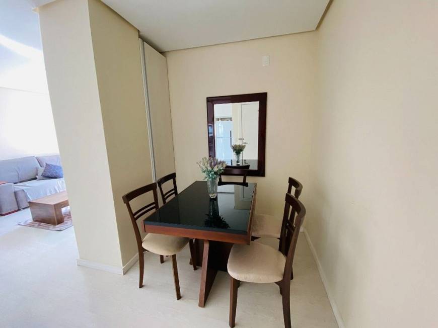 Foto 2 de Apartamento com 2 Quartos à venda, 84m² em Centro, Canela