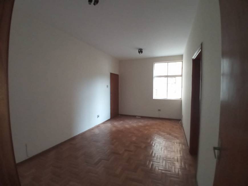 Foto 1 de Apartamento com 2 Quartos à venda, 70m² em Centro, Poços de Caldas