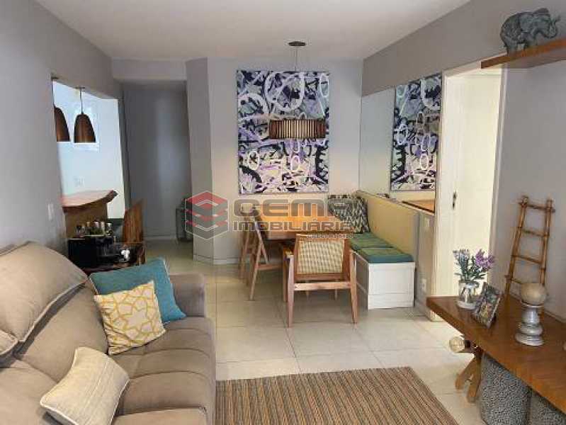 Foto 2 de Apartamento com 2 Quartos à venda, 85m² em Humaitá, Rio de Janeiro