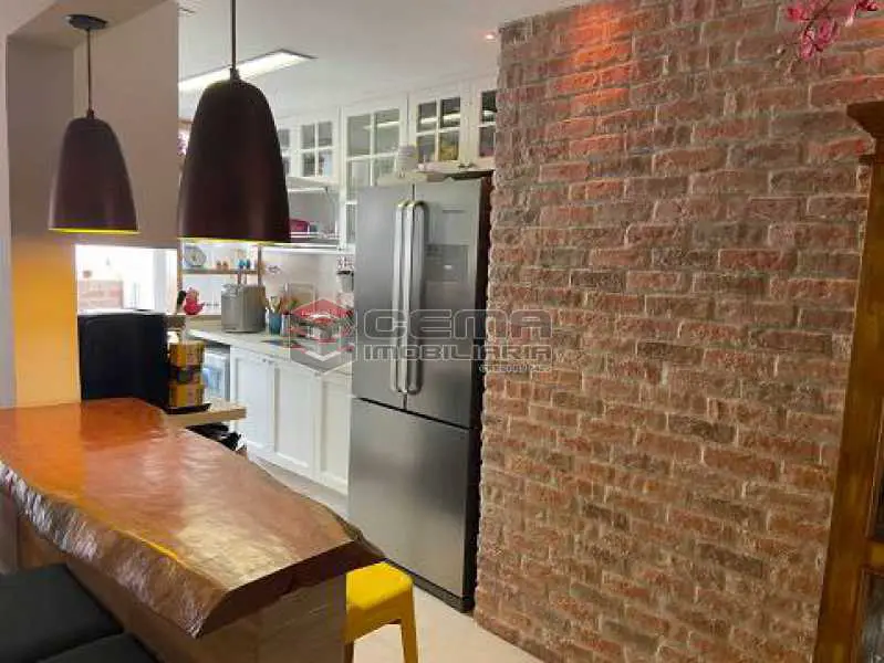 Foto 5 de Apartamento com 2 Quartos à venda, 85m² em Humaitá, Rio de Janeiro