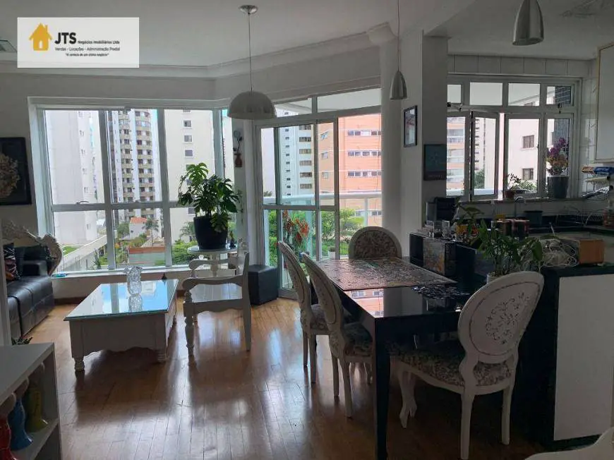 Foto 1 de Apartamento com 2 Quartos à venda, 88m² em Moema, São Paulo