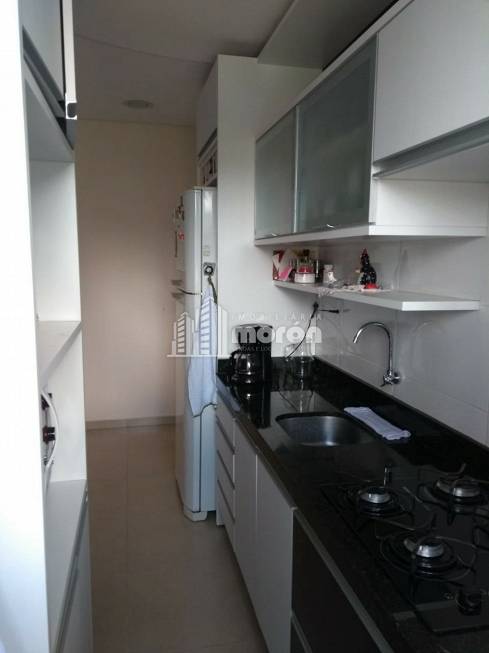Foto 3 de Apartamento com 2 Quartos à venda, 65m² em Ronda, Ponta Grossa