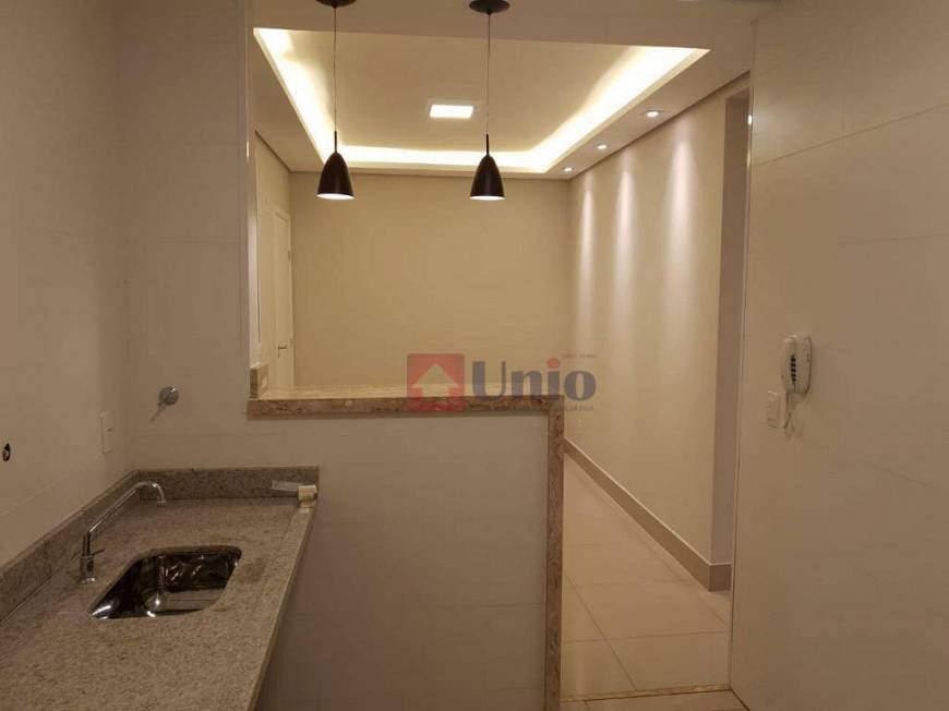 Foto 4 de Apartamento com 2 Quartos à venda, 40m² em Santa Terezinha, Piracicaba