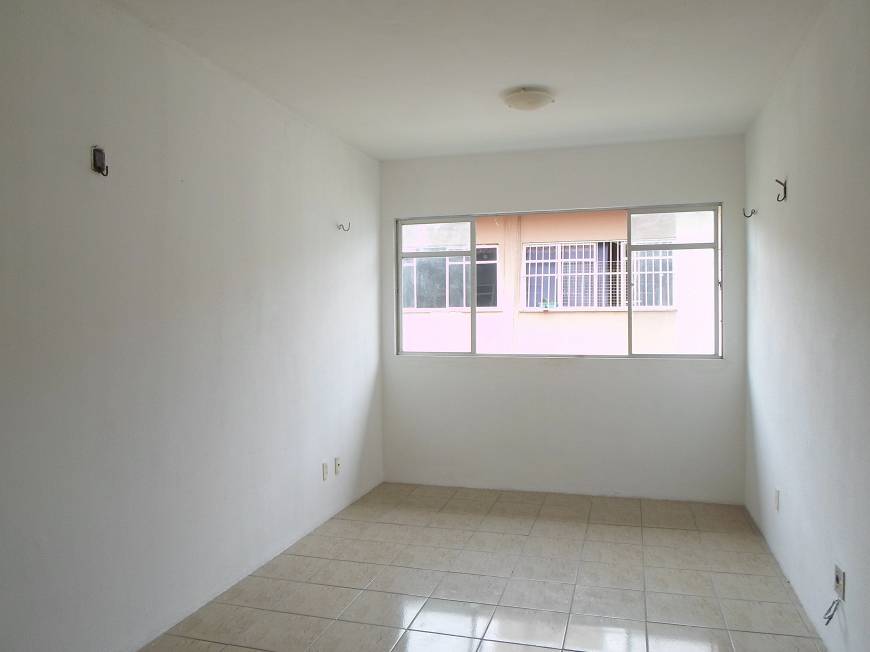 Foto 1 de Apartamento com 3 Quartos para alugar, 60m² em Carlito Pamplona, Fortaleza