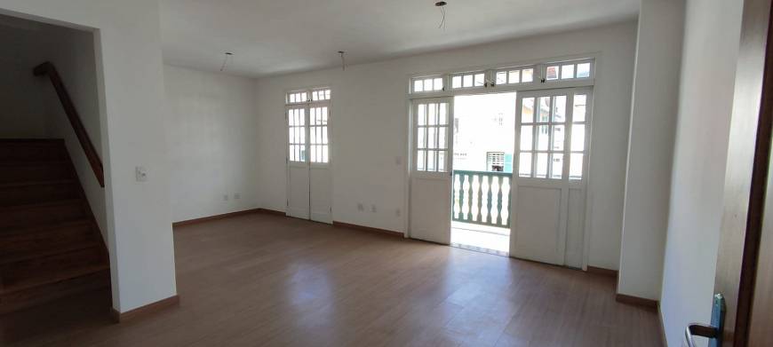 Foto 1 de Apartamento com 3 Quartos à venda, 116m² em Olaria, Nova Friburgo