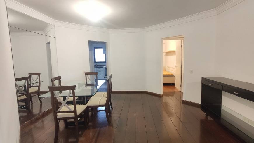 Foto 3 de Apartamento com 3 Quartos para alugar, 130m² em Pompeia, São Paulo
