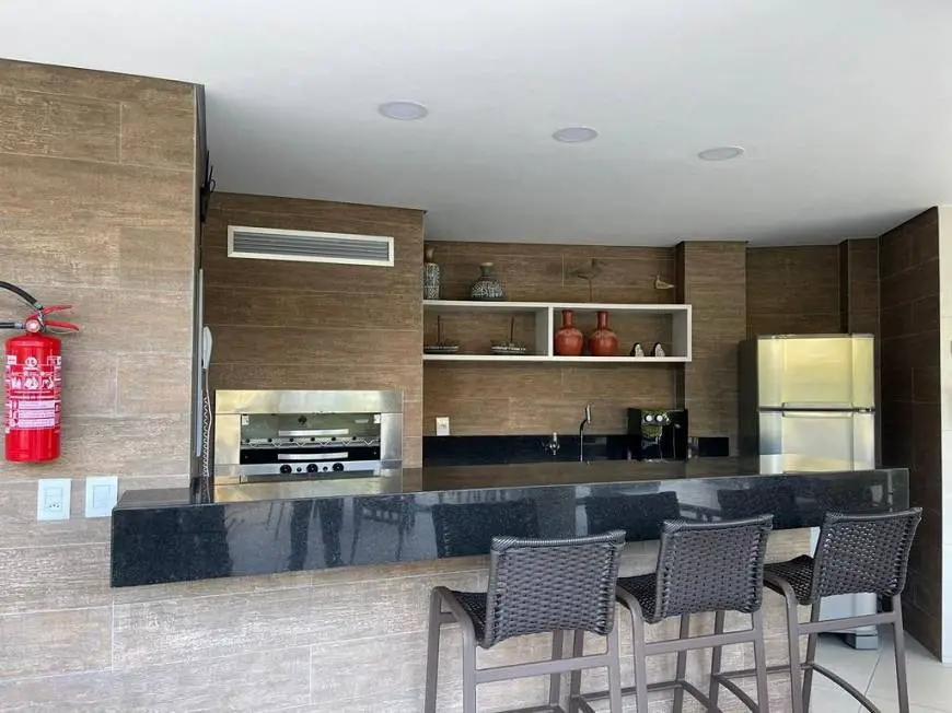 Foto 3 de Apartamento com 4 Quartos à venda, 219m² em Dionísio Torres, Fortaleza