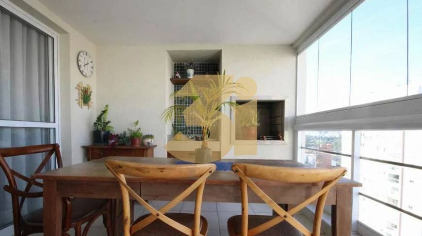 Foto 4 de Apartamento com 4 Quartos à venda, 201m² em Jardim Fonte do Morumbi , São Paulo