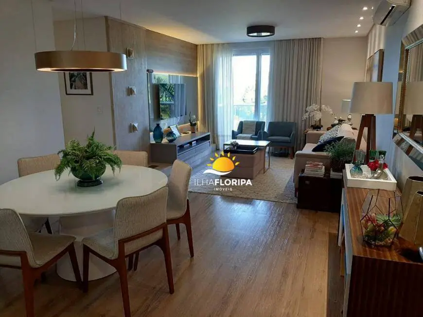 Foto 2 de Apartamento com 4 Quartos à venda, 191m² em Jurerê Internacional, Florianópolis