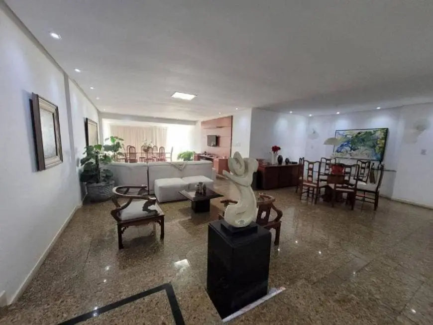 Foto 2 de Apartamento com 5 Quartos à venda, 265m² em Pituba, Salvador